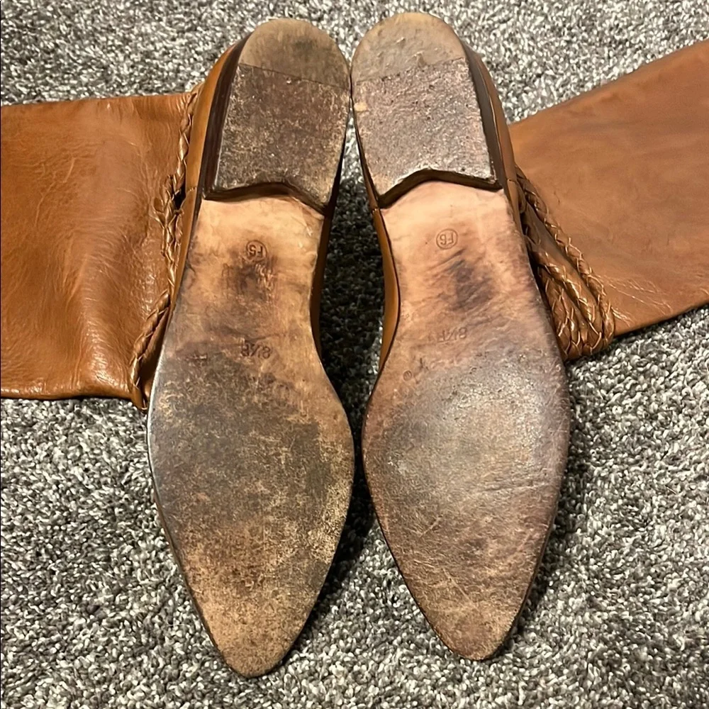 Unisa - made in Brazil- Stylish Tan Leather Boots with Braided Detail Sz 8.5 - Picture 3 of 7